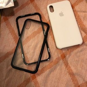 Lot of 2 iPhone X cases